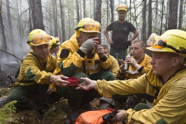 Оказав Амурской области действенную помощь в тушении пожаров, парашютисты-десантники Федеральной Авиалесоохраны возвращаются в место постоянного базирования